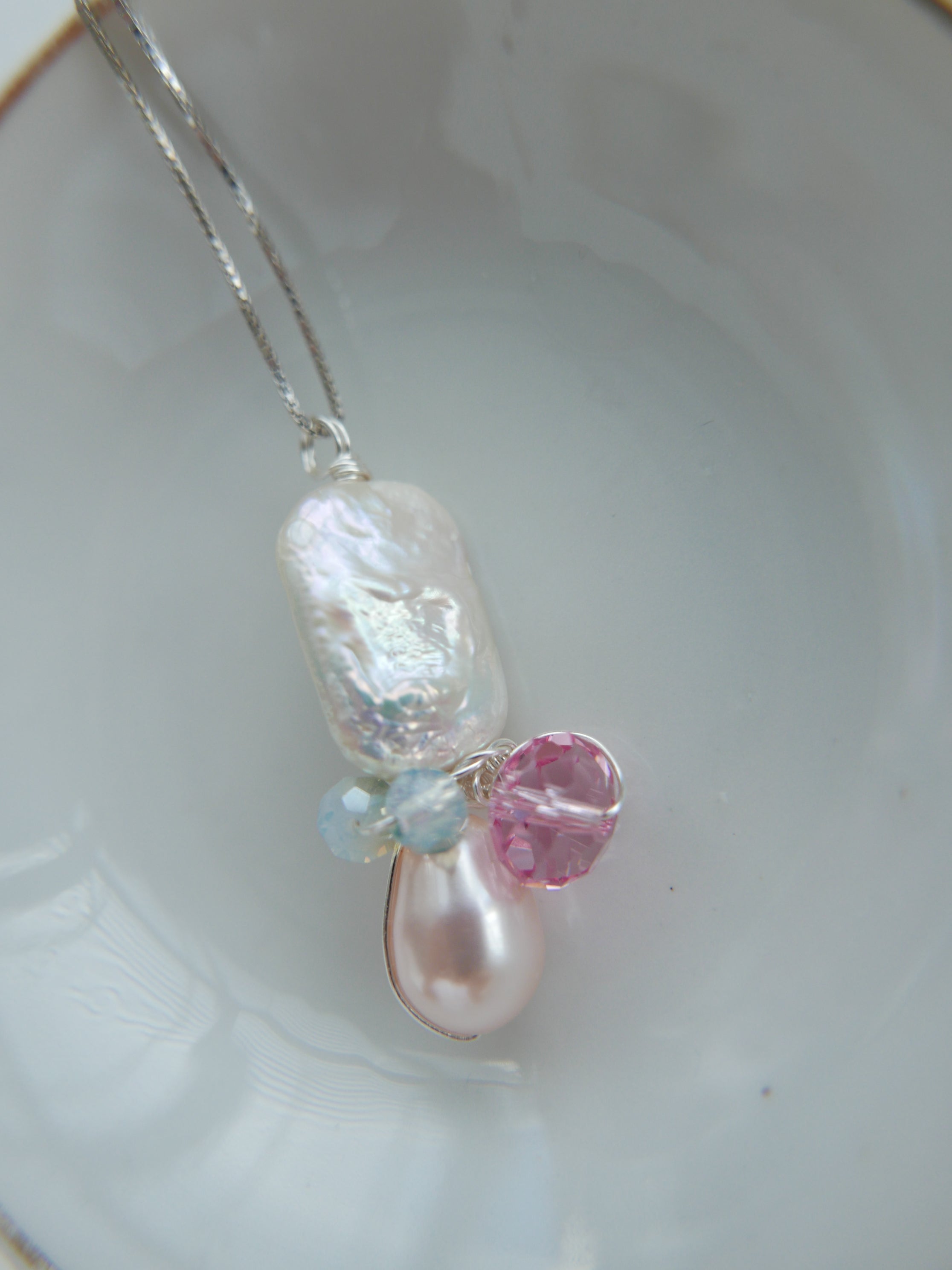 Simple Joys | Pendant