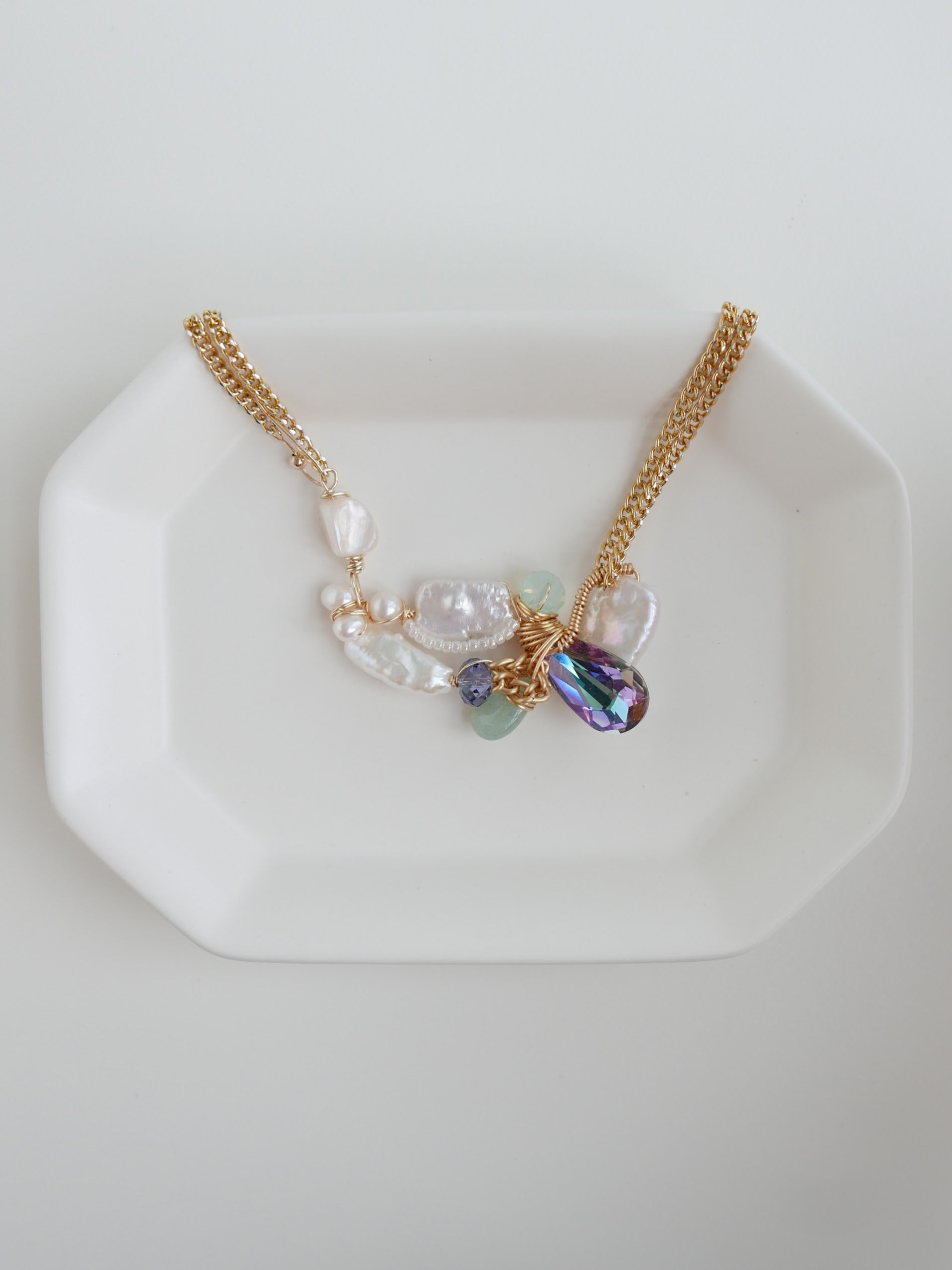 Wired For Grace | Aurora Swarovski Pearls Necklace