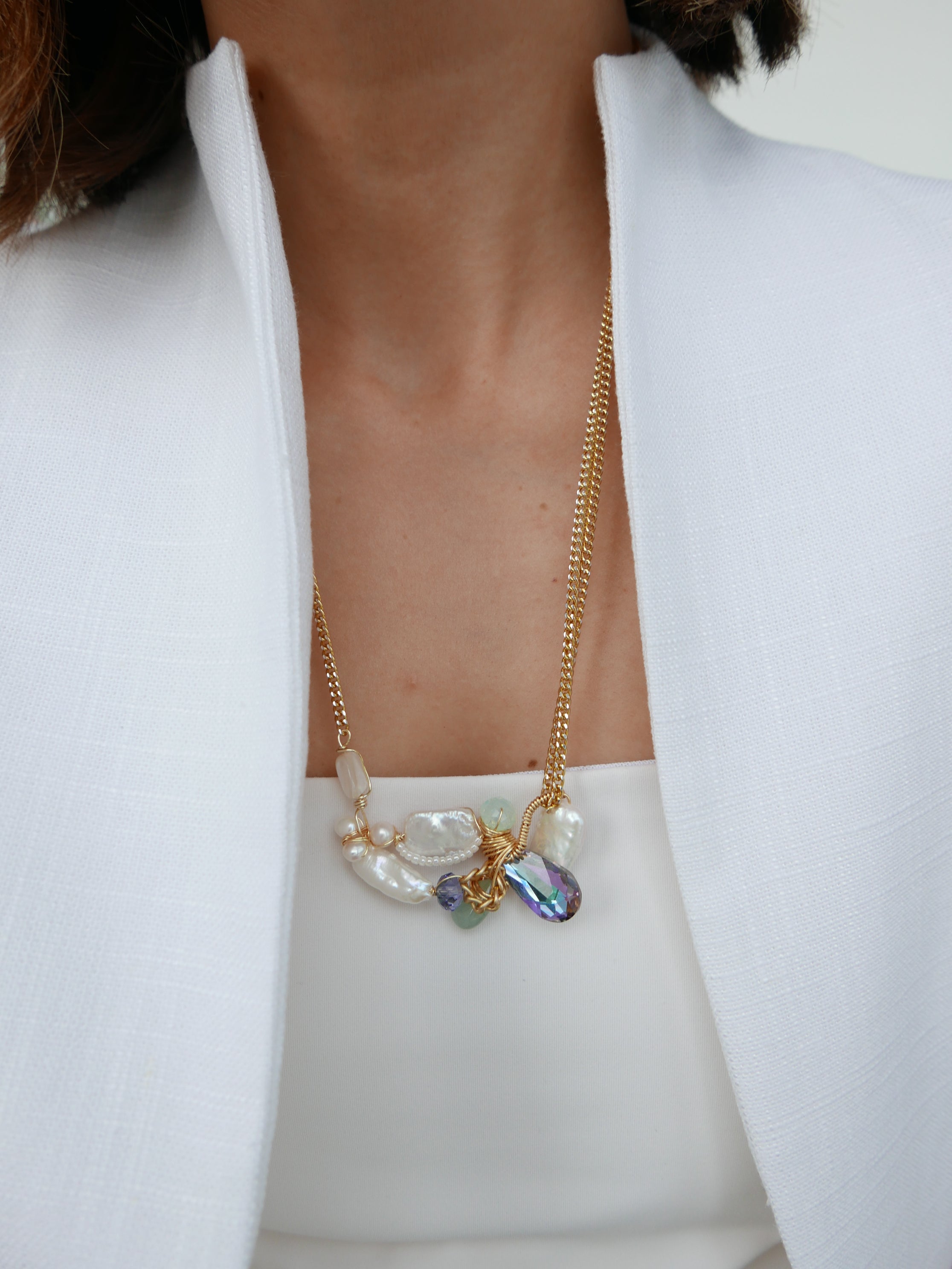 Wired For Grace | Aurora Swarovski Pearls Necklace