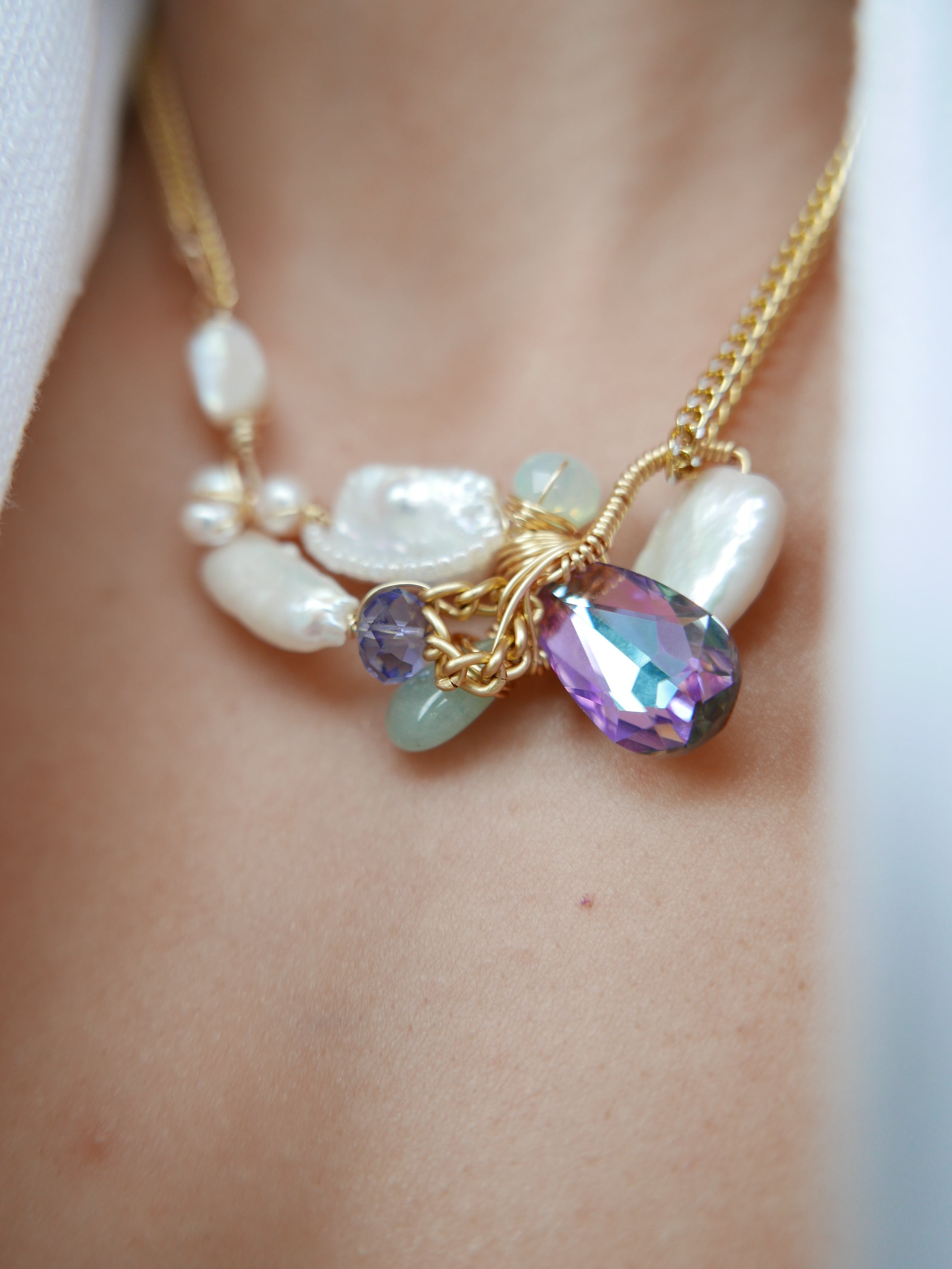 Wired For Grace | Aurora Swarovski Pearls Necklace