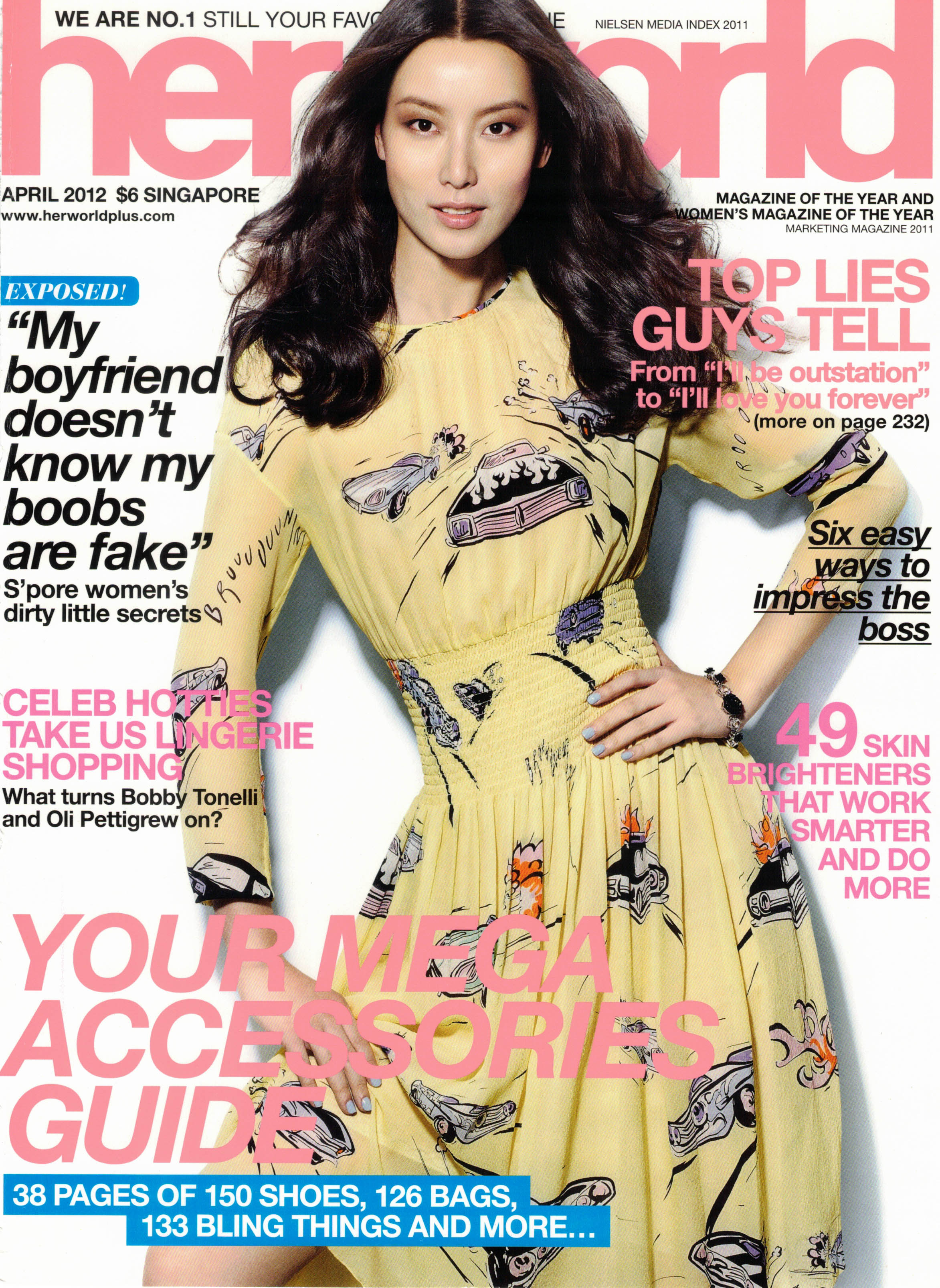 2012 April Hadasity wearable art wired jewellery necklaces featured on Her World Singapore magazine