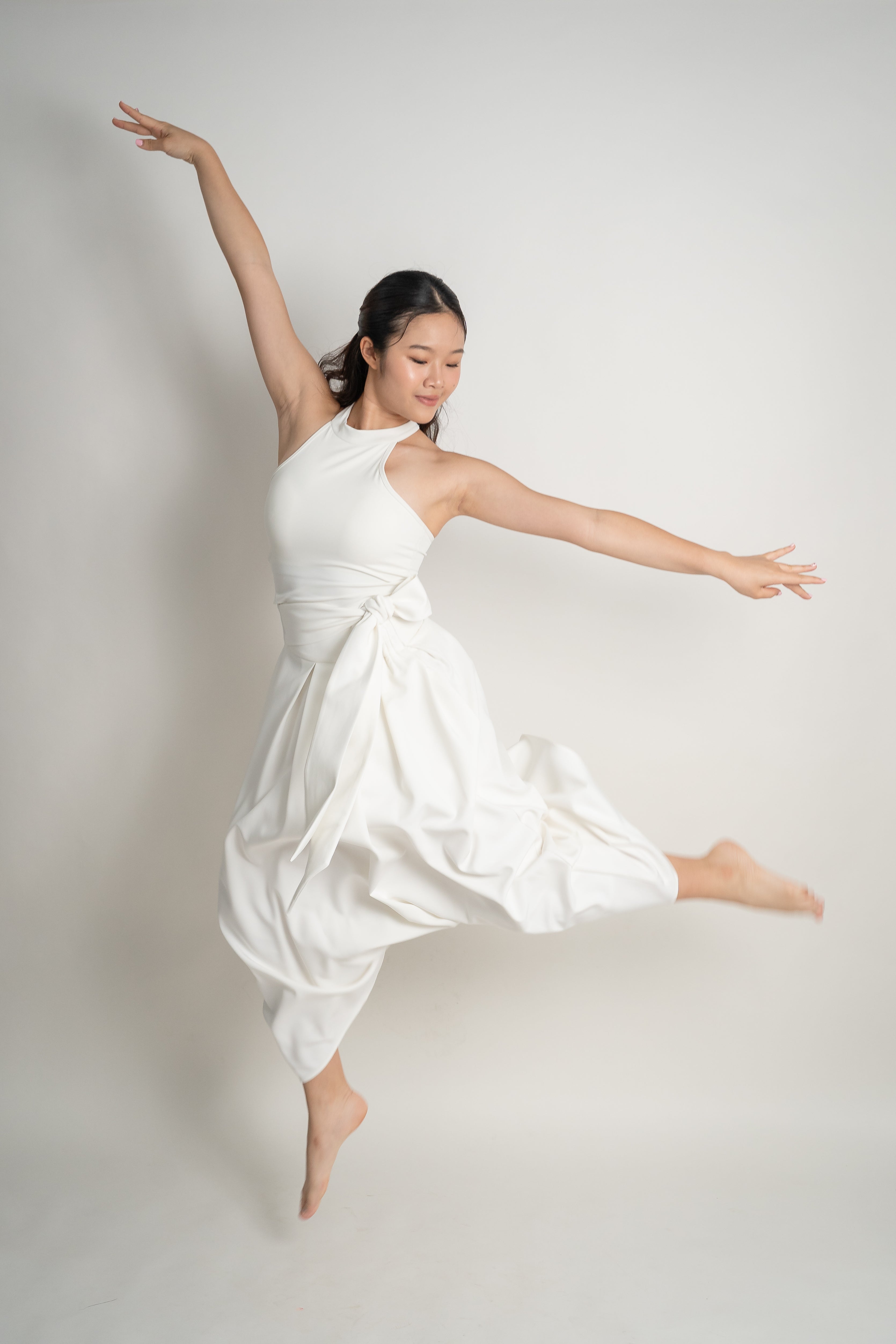 Women's white maxi skirt