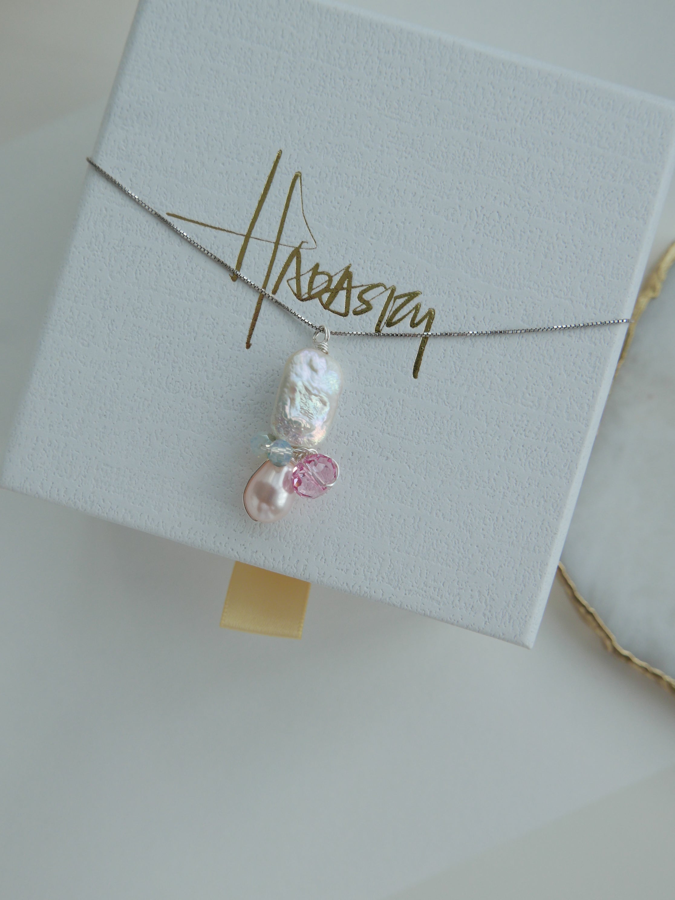 Simple Joys | Pendant