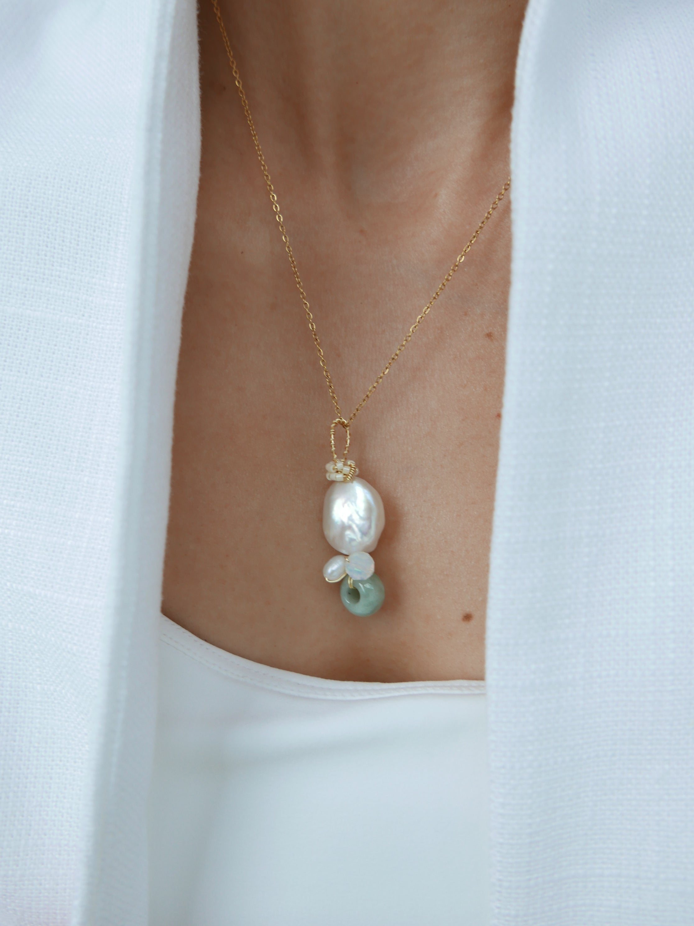 Guided Whisper | Pendant