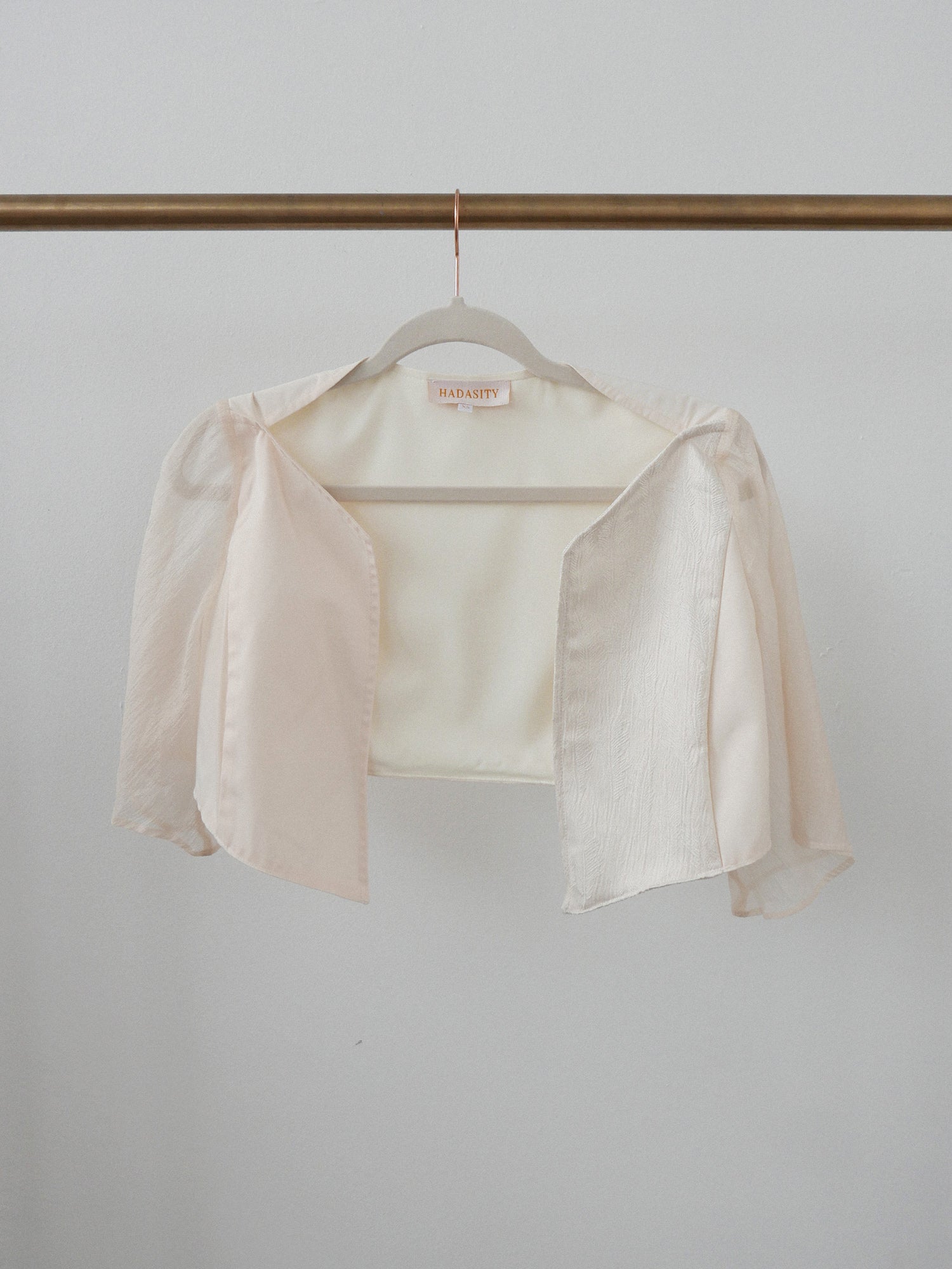 MTO Cape | Metamorphosis I