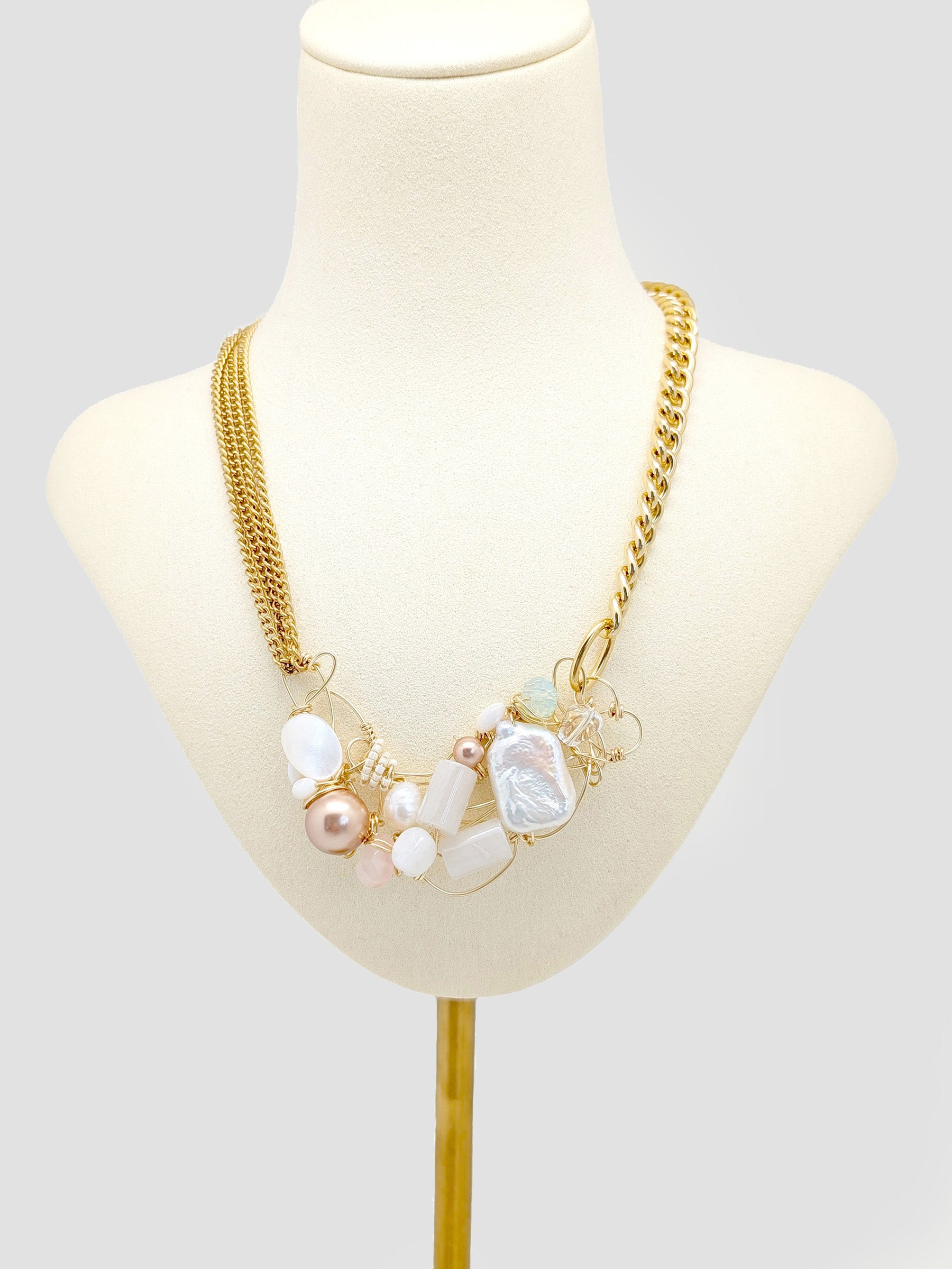 Pearl With White Agate Swarovski Crystals Necklace | One Of A Kind
