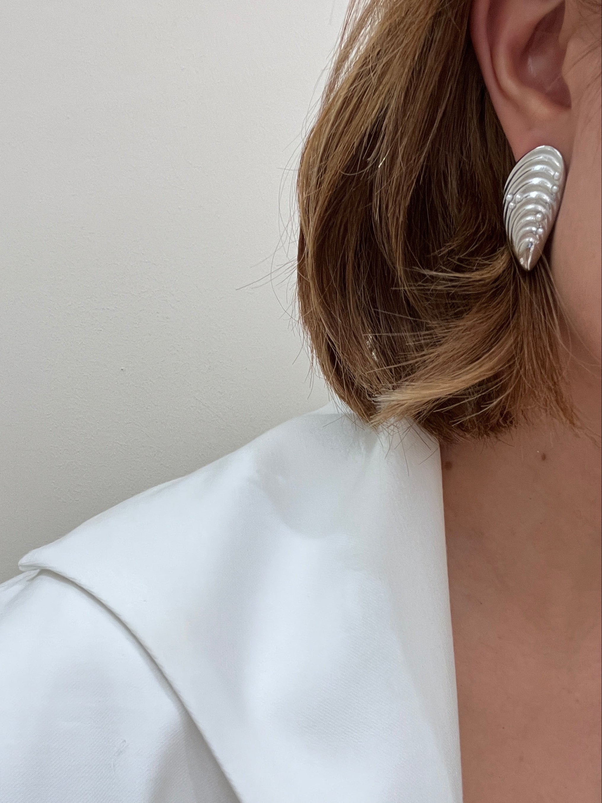 Women's stainless steel stud earrings